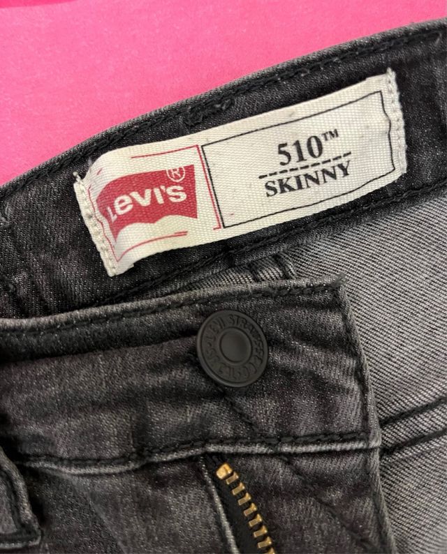 Vaqueros Levis niñ@- negros, talla 10