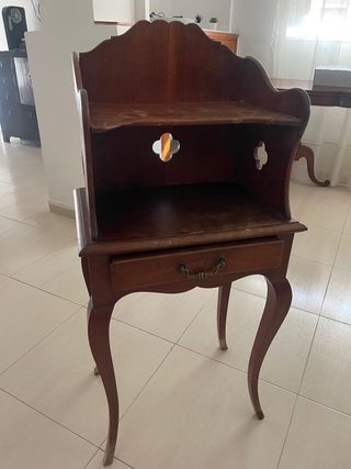 Mesilla antigua de madera - Estilo Luis XV