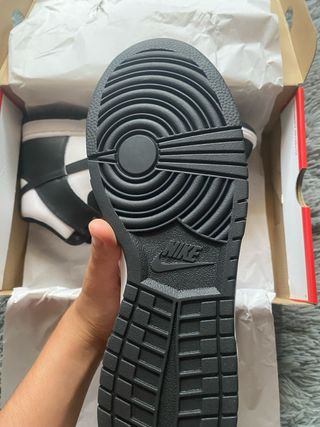Bambas Nike Dunk Hi Retro 43
75