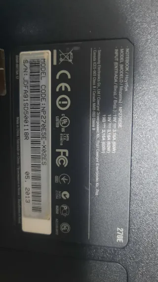 Portátil Samsung plateado