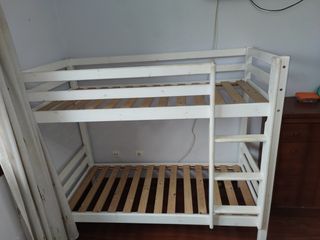 Litera infantil blanca de madera