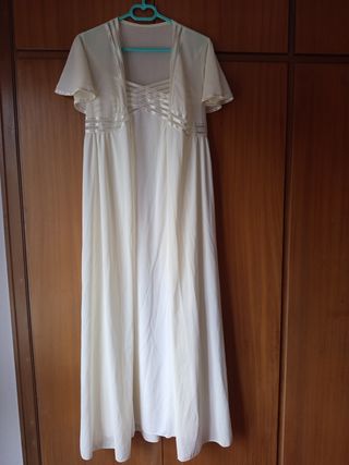 Camisón y salto de cama novia 