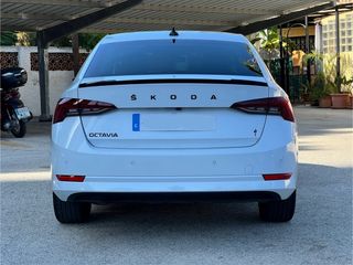 Skoda Octavia 2.0 TDI DSG 150cv Style 2021 – Full
