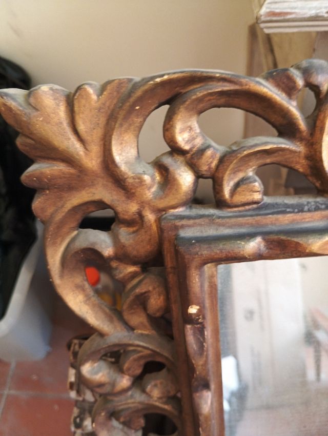 Espejo vintage dorado