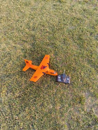 Avión teledirigido RC