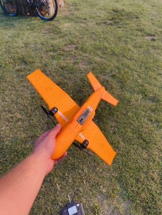Avión teledirigido RC
