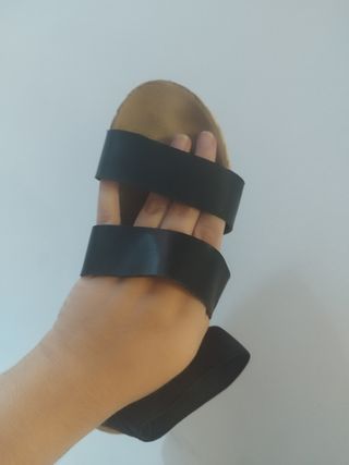 Sandalias plataforma Mustang negras