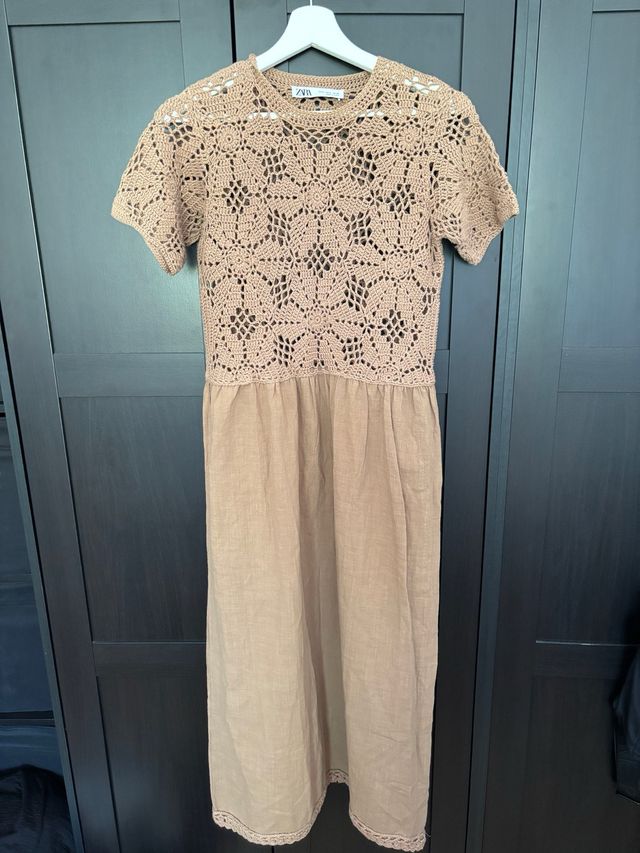 Vestido crochet Zara beige