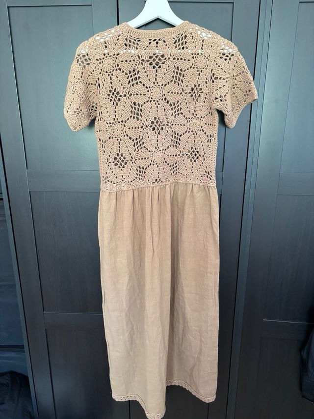 Vestido crochet Zara beige