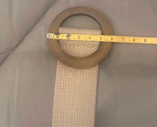 Cintura beige in tessuto