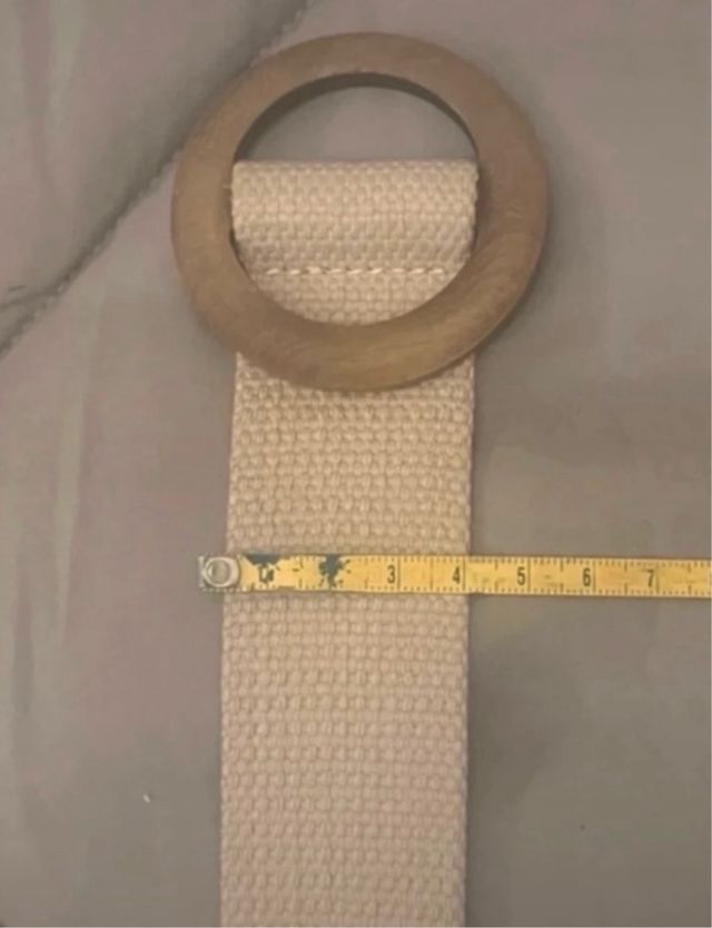 Cintura beige in tessuto