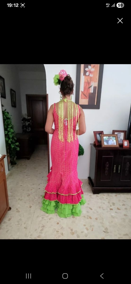 Traje Flamenca Rosa y Verde