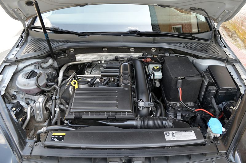 Volkswagen Golf VII 1.2 TSI BMT Edition 3p 2014, foto 42