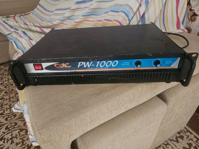 Acoustic Control PW-1000 Amplificador