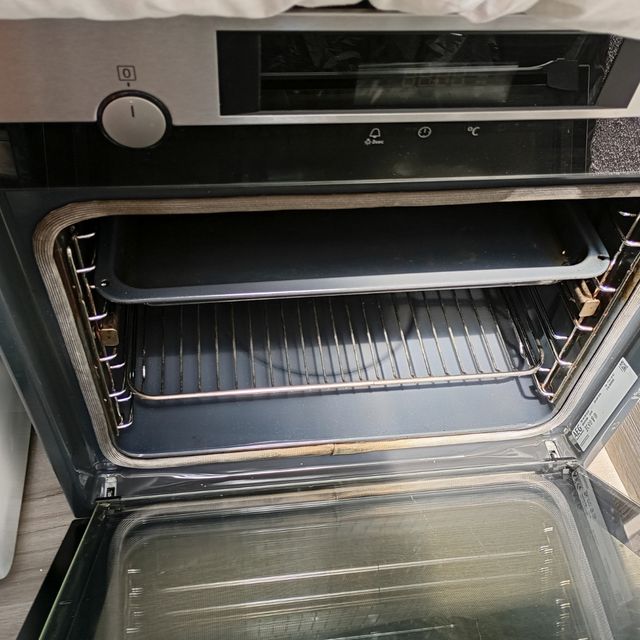Horno AEG seminuevo