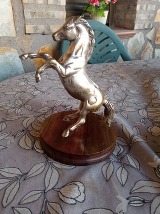 Figura Caballo en bronce en plata