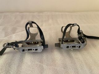 Pedales bici carreras clásica