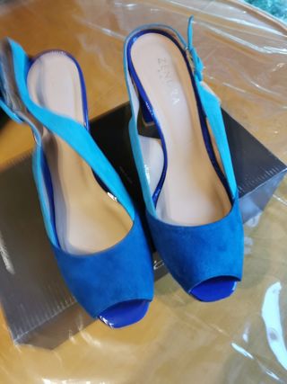 Zapatos ZENDRA tacón azul