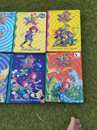 Kika Superbruja y los dinosaurios (Kika Superbr...