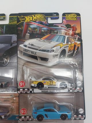 6 Hot Wheels Premium: Nissan, Porsche