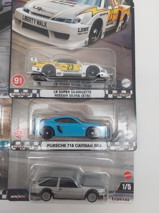 6 Hot Wheels Premium: Nissan, Porsche
