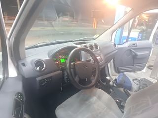 Ford Tourneo Connect 2012