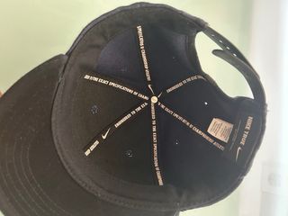 Gorra Nike azul marino