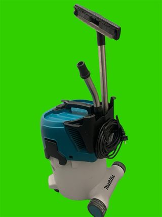 Aspiradora Makita: ¡Potente y práctica!