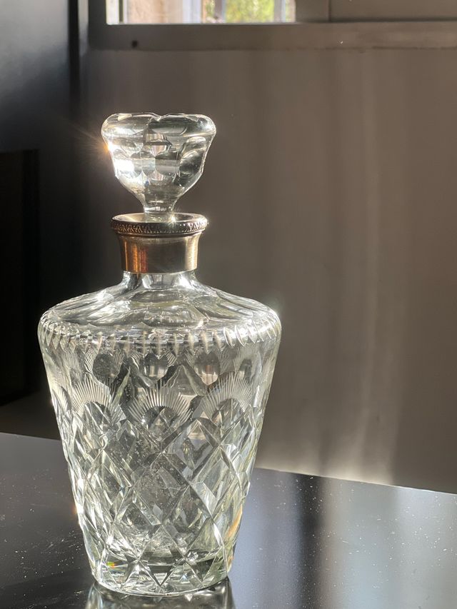 Botella cristal tallado plata