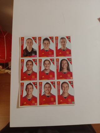 9 cromos España Mundial Femenino