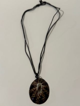 Collana conchiglia marrone