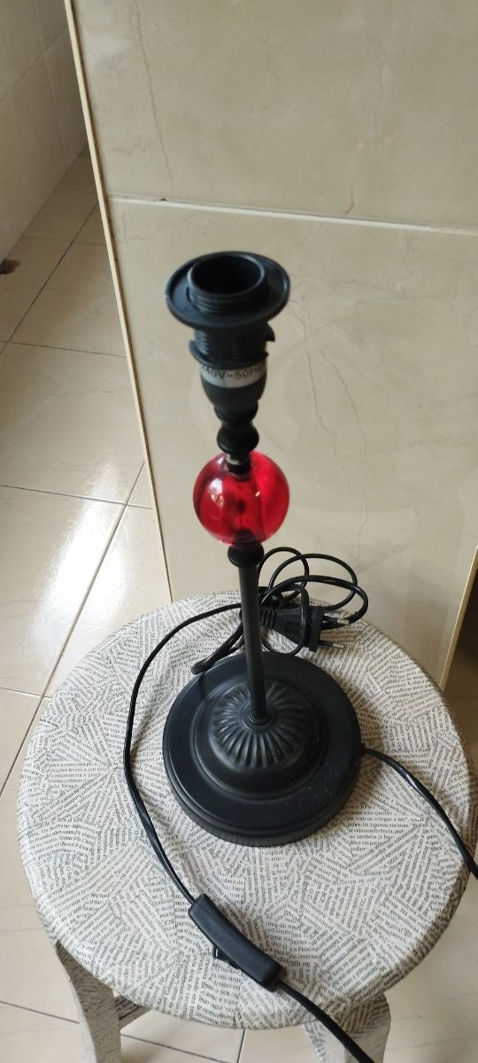 Candeeiro Mesa Vermelho - Moderno