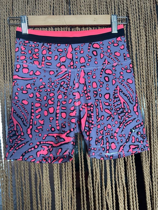 Shorts Puma - Gris y Rosa