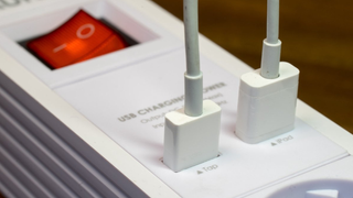 Regleta Aukey PA-S2 - 5 enchufes