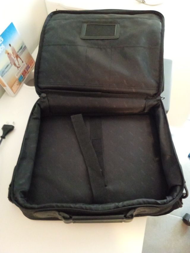 Maletín Acer - Portátil