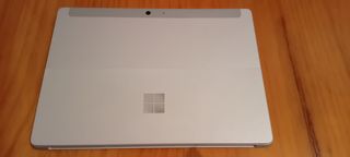 Surface Go 2 - Tableta Plateada