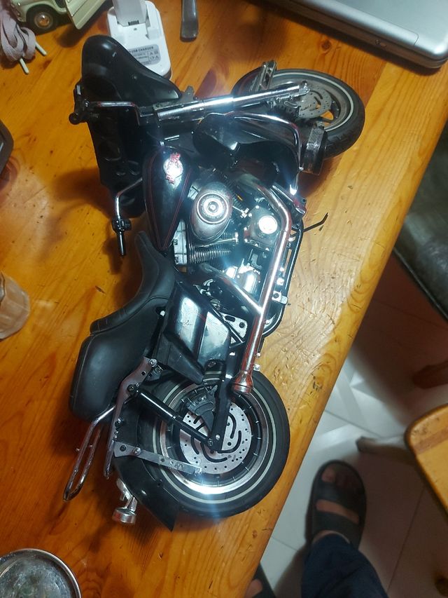 Motocicletta in miniatura Harley Davidson