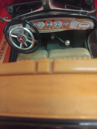 Mercedes-Benz 500K 1936 escala