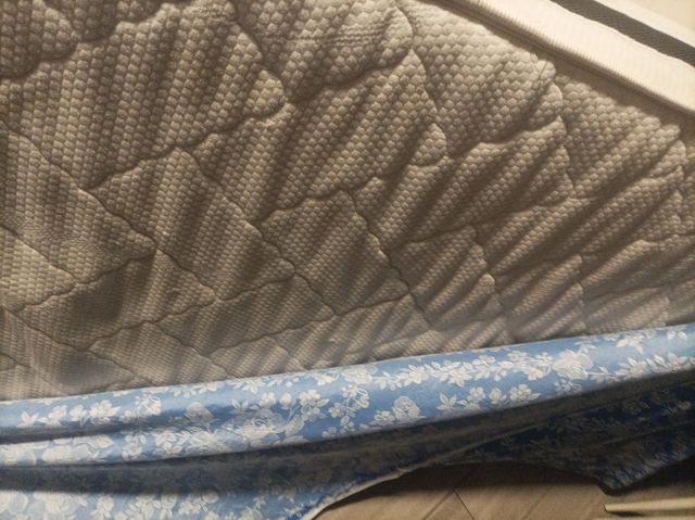 Colchón Serie Oro - cama