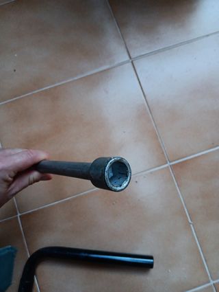 Llaves de rueda coche