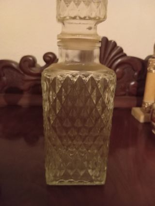 Bottiglie di liquore antiche