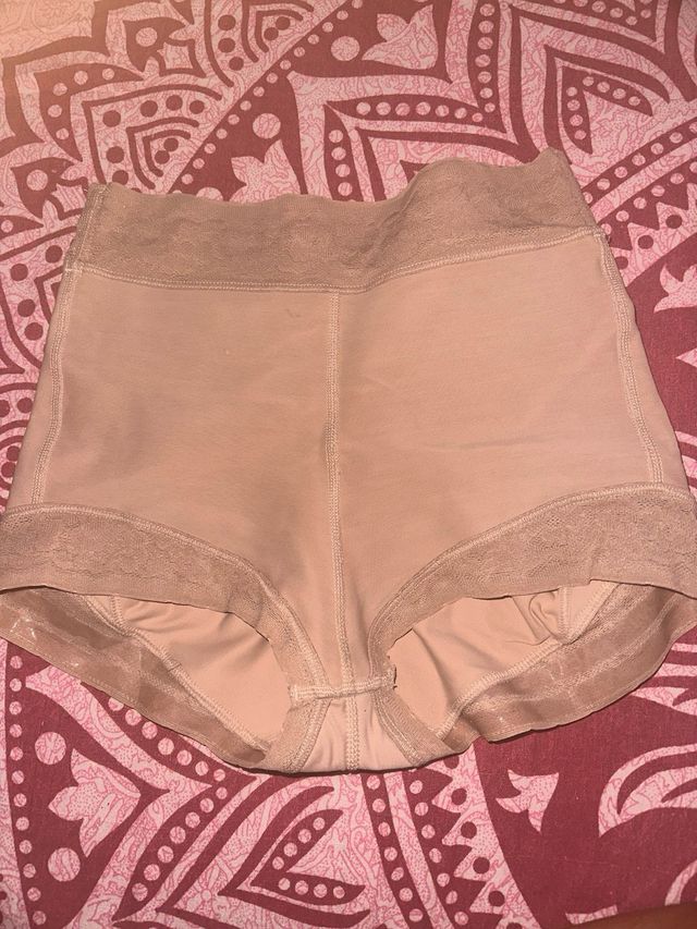 Faja Levantacola sAlome | Beige y Negra