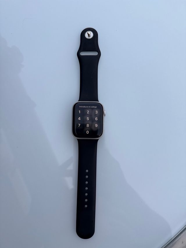 Apple Watch Serie 4 - Negro y Plata