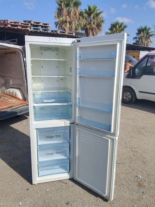 Nevera Haier blanca, numéro 613668721