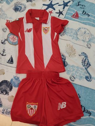 Equipación Sevilla FC - New Balance - talla 86 cm