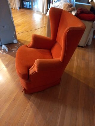 Sillón orejero naranja