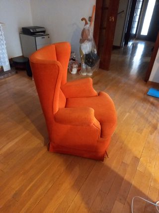 Sillón orejero naranja