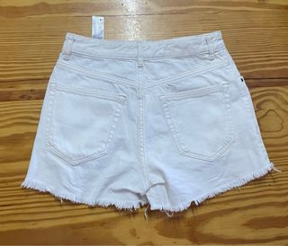 Shorts blancos Bershka