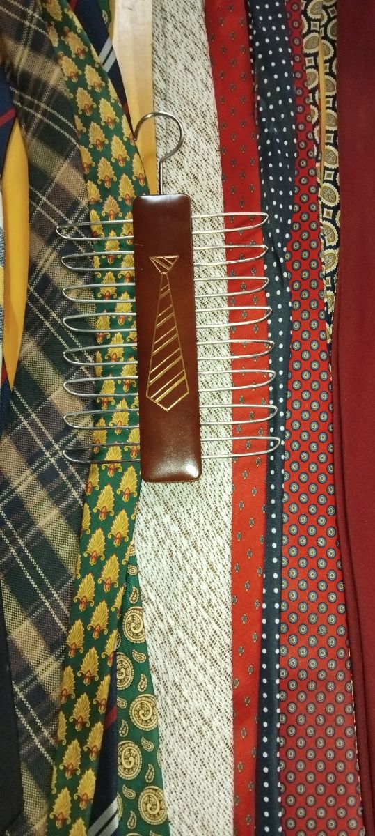 11 Corbatas - Colores Rojo y Verde y más