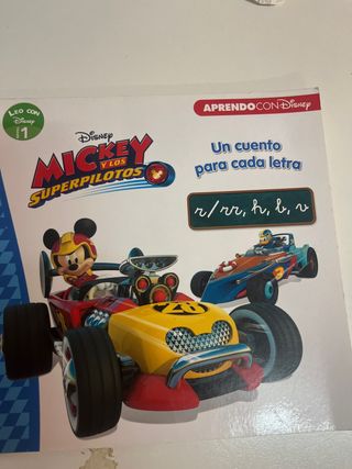 Mickey y los Superpilotos. Un cuento para cada ...